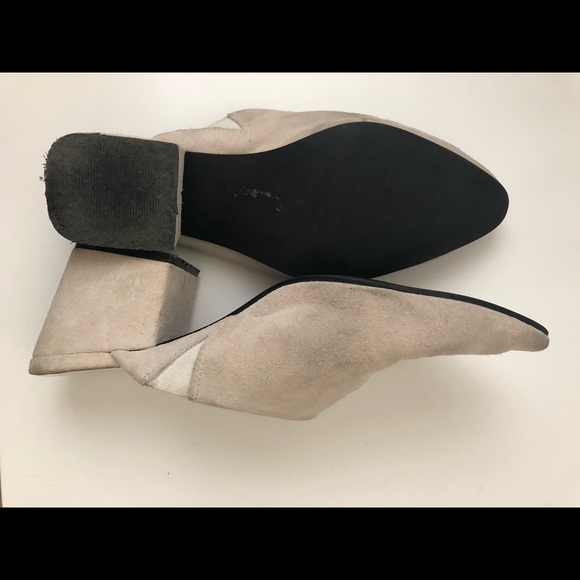 Mules - Picture 2 of 5